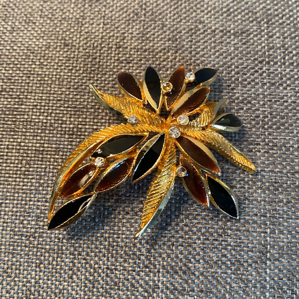 Vintage Brooch with Black Enamel & Rhinestones